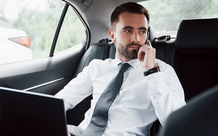 How to Book a Taxi to the Airport | Crown Exec Derby Travel Ltd