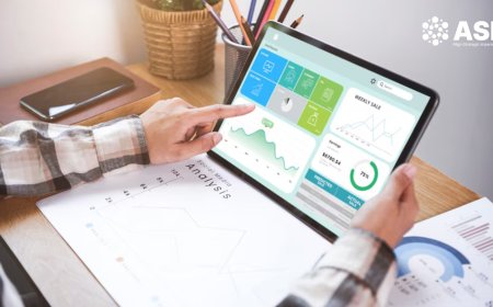 Pharmaceutical Plastic Bottles Market: Material Insights and Regional Trends