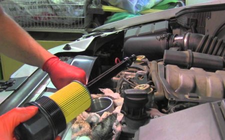 Where Can You Find a Nearby Mercedes Oil Change in Delhi NCR?