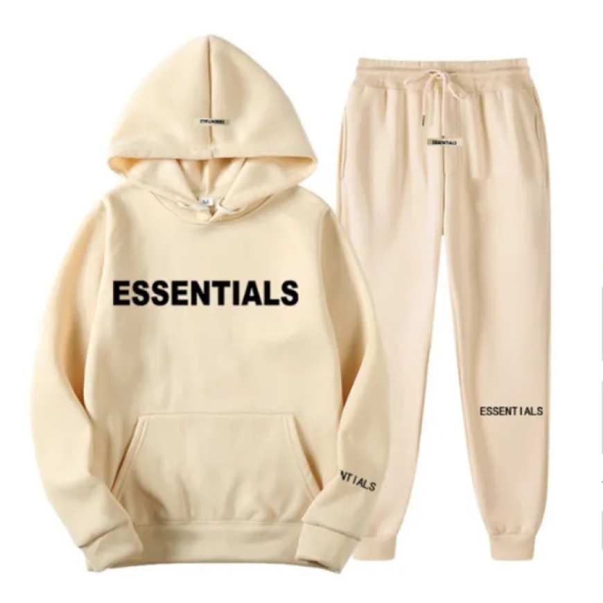 The Rise of the Essentials Hoodie: Streetwear’s Everyday Icon