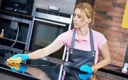 Book Daily or Monthly Trusted maid service in UAE with Urban Mop